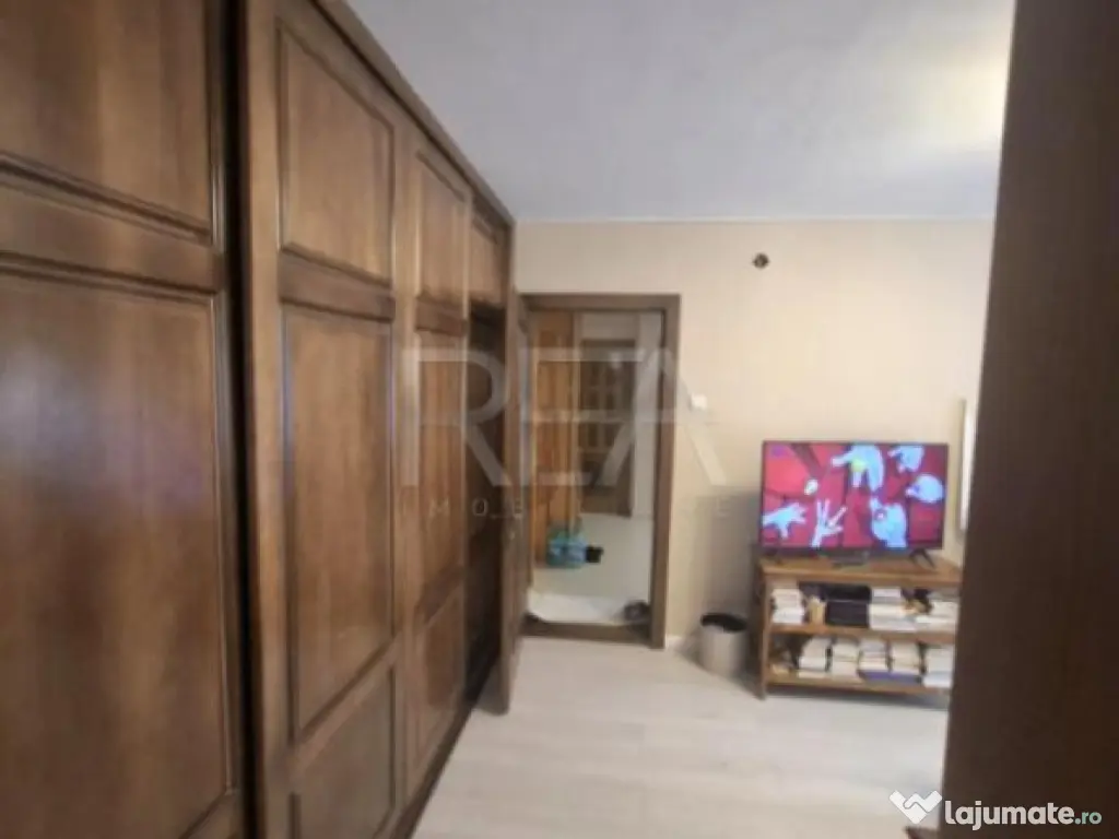 3 camere, P/8, bloc 1979, 66mp-Gorjului 