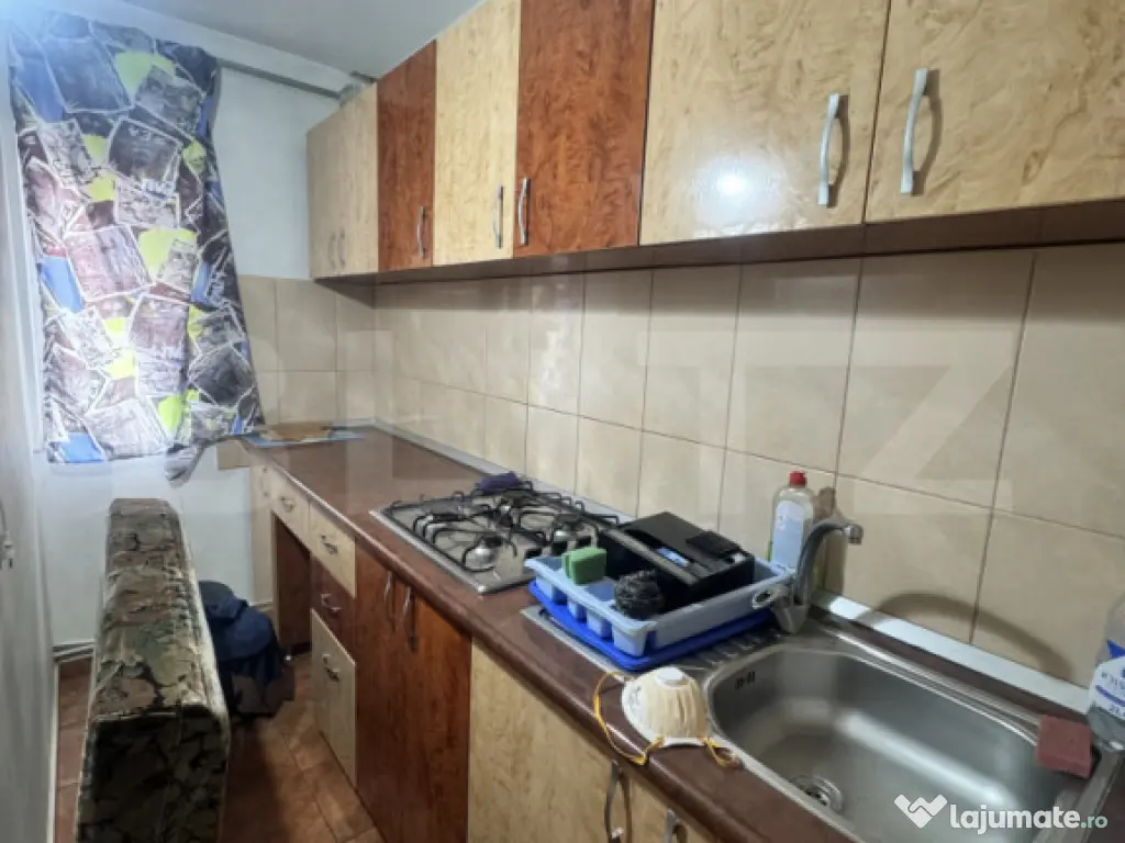 Garsonieră de închiriat, zona Dumbrava, disponibilă din 1