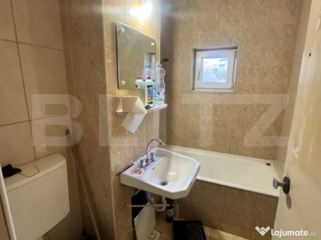 Garsonieră de închiriat, zona Dumbrava, disponibilă din 1