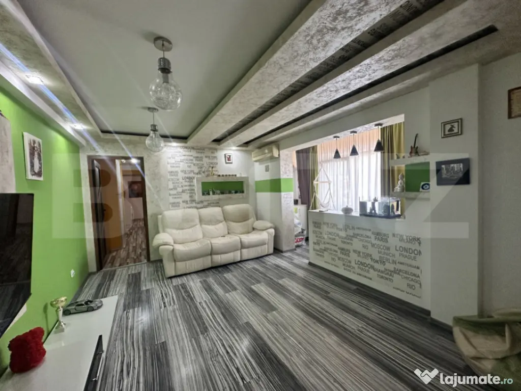Apartament 3 camere, 68 mp, zona Dezrobirii