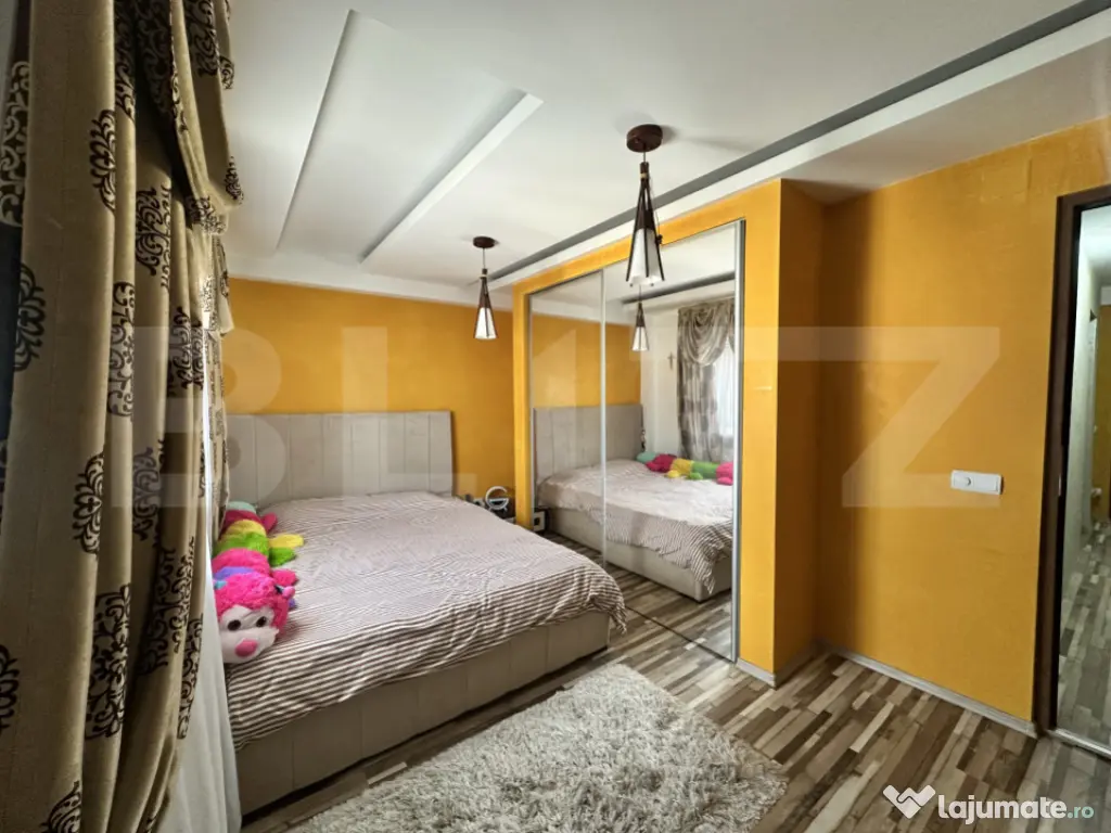 Apartament 3 camere, 68 mp, zona Dezrobirii