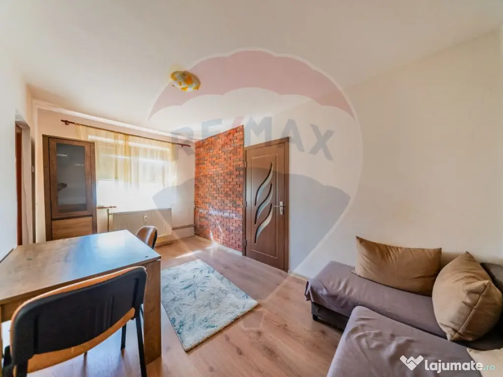 Apartament cu doua camere de inchiriat in zona Intim 