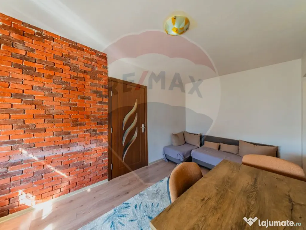 Apartament cu doua camere de inchiriat in zona Intim 