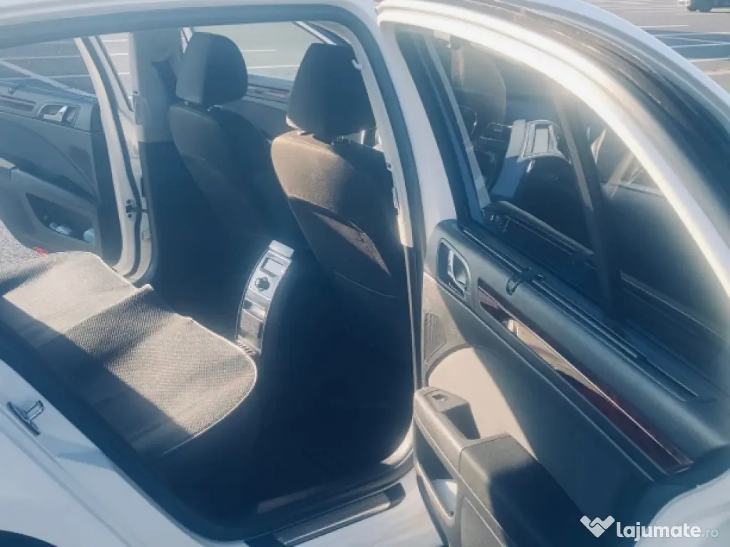 Skoda Superb 2.2011.2TDI 