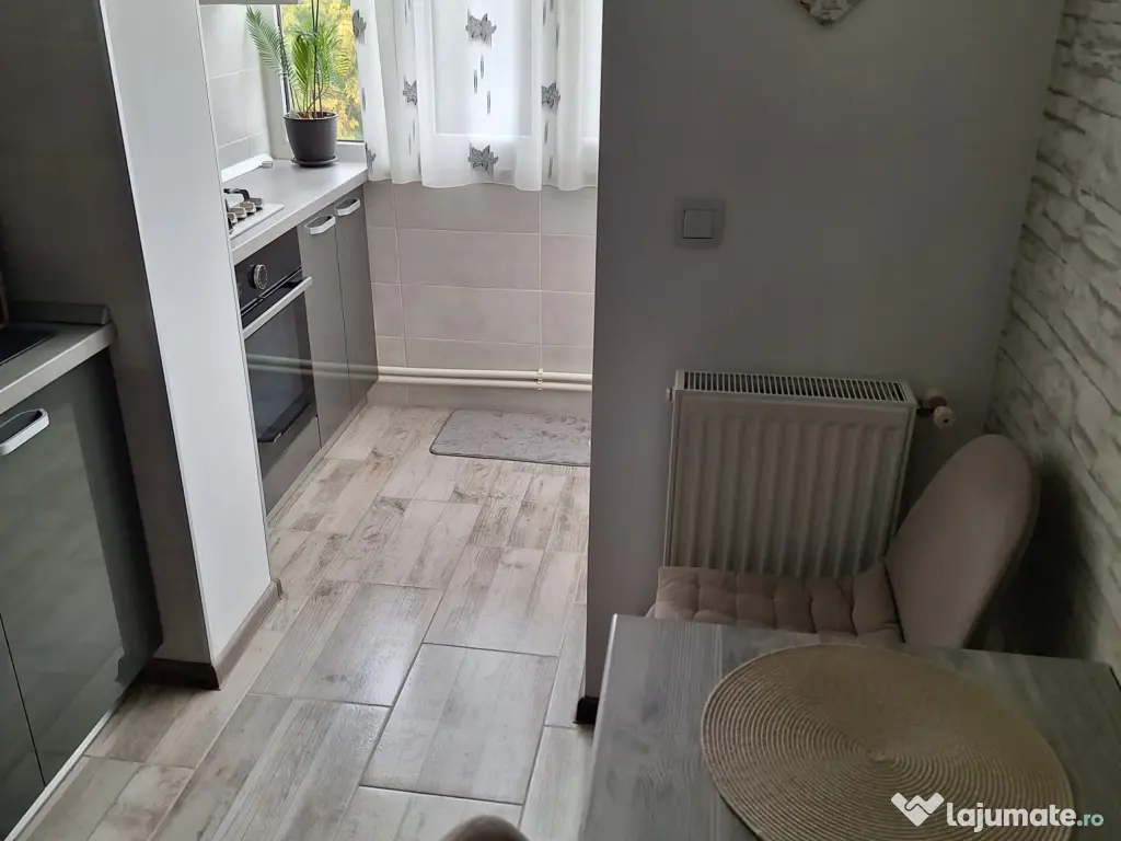 Apartament de vanzare 2 camere central