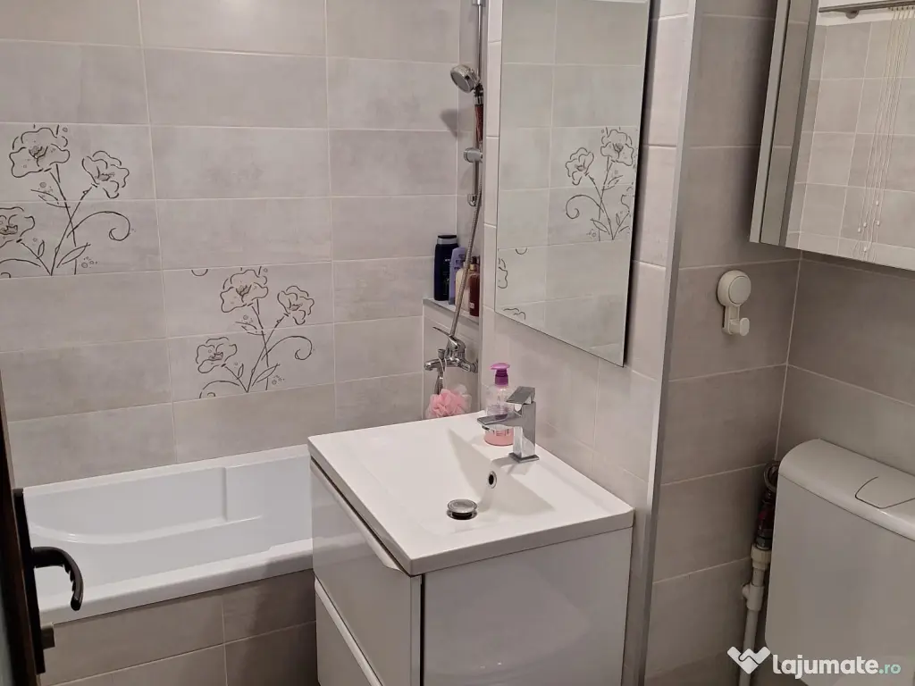 Apartament de vanzare 2 camere central