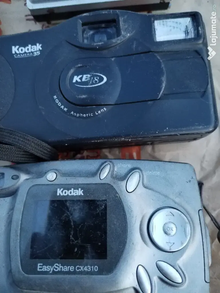 aparate foto nefuncționale 