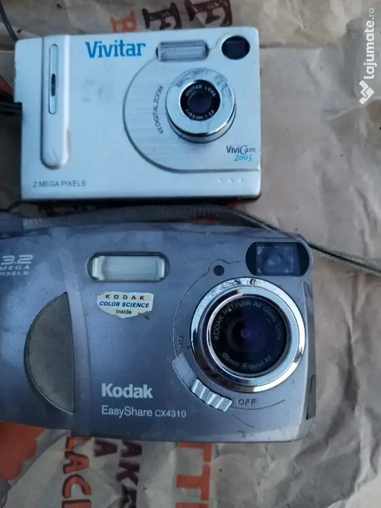 aparate foto nefuncționale 