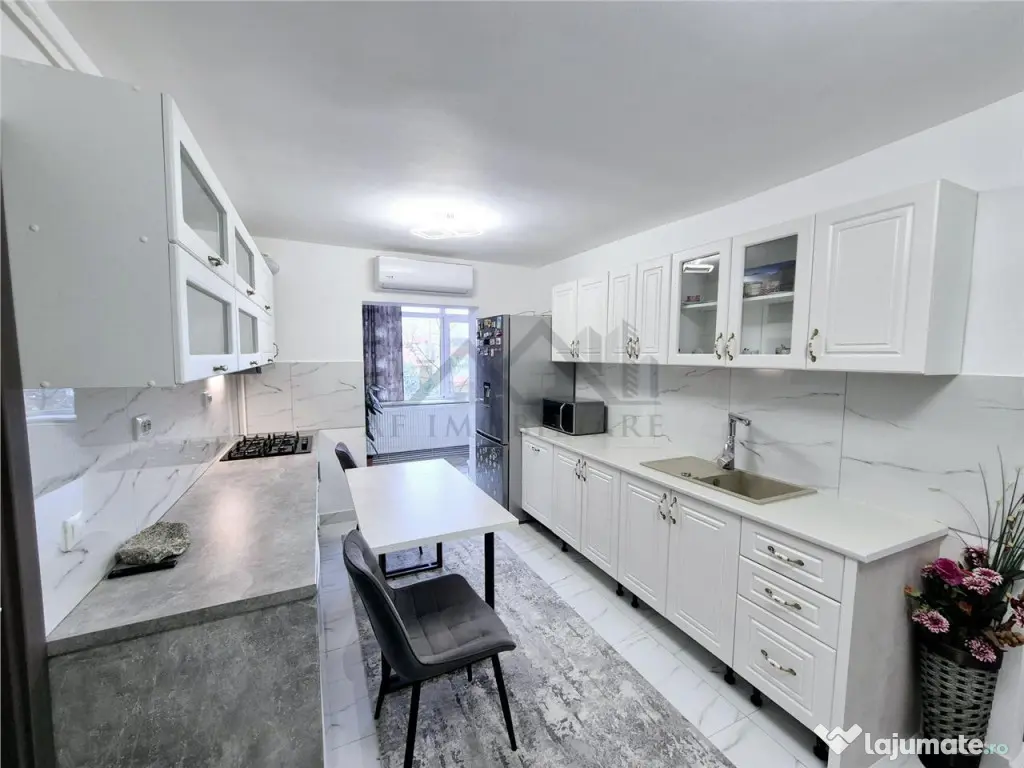 Apartament cu 3 camere de 