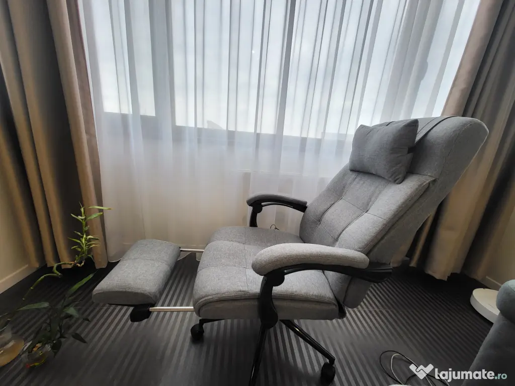 Scaun de birou cu functie de masaj si incalzire 