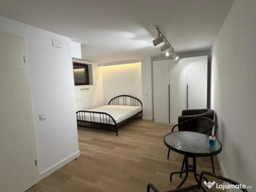 Mosilor demisol bloc nou 