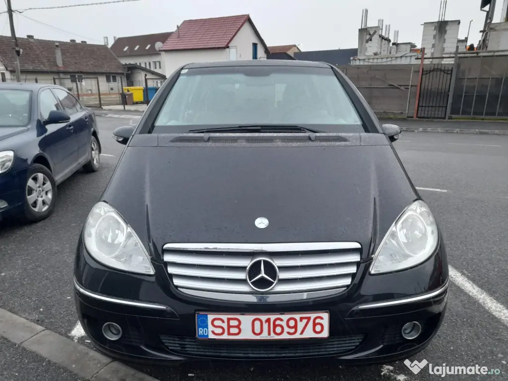 Mercedes benz A150 