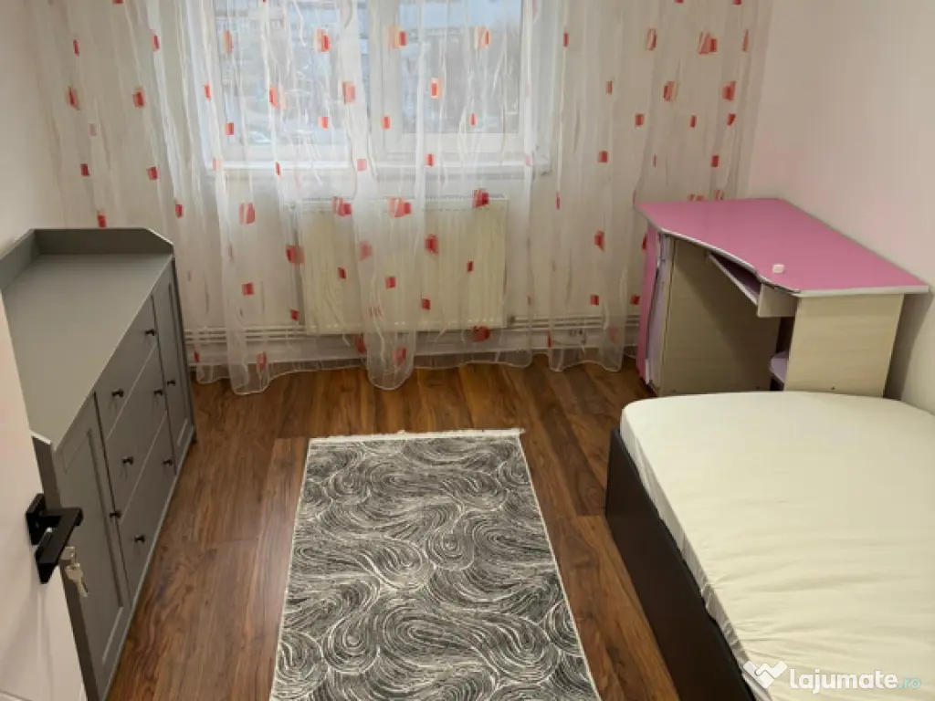 Se închiriază apartament 3 camere vis-a-vis LIDL Exercitiu 