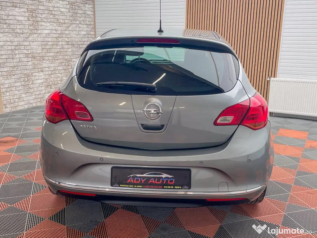 Opel Astra, An 2015, 1,4 Benzina . Rate fixe, RAR+ITP, Buy Back, Garantie 