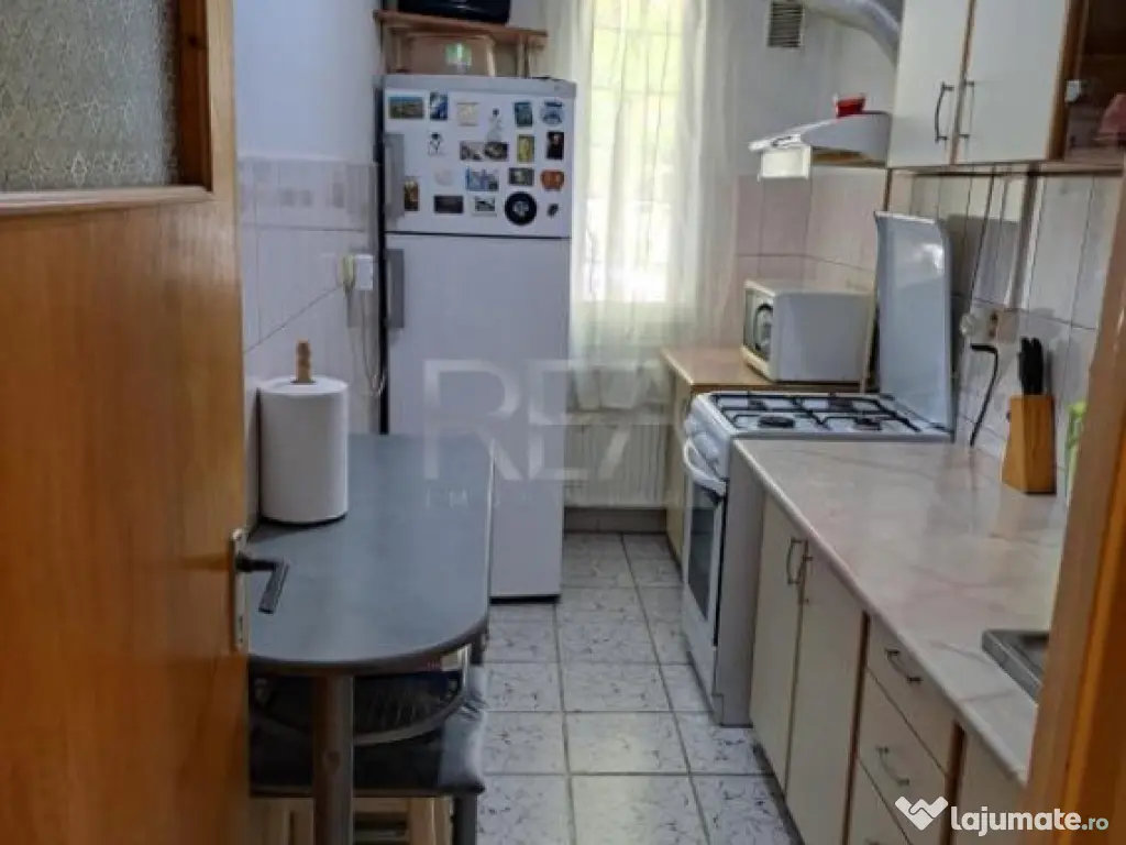 Garsoniera- Decomandata- Petre Ispirescu 