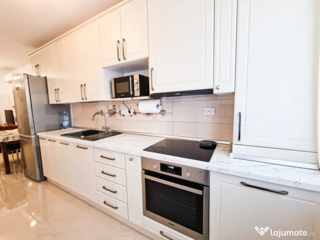 Apartament modern cu 2 camere, 48mp, garaj, etajul 2, zona V 