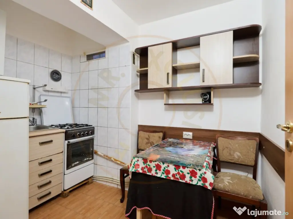 APARTAMENT DOUA CAMERE DECOMANDAT RAZBOIENI 