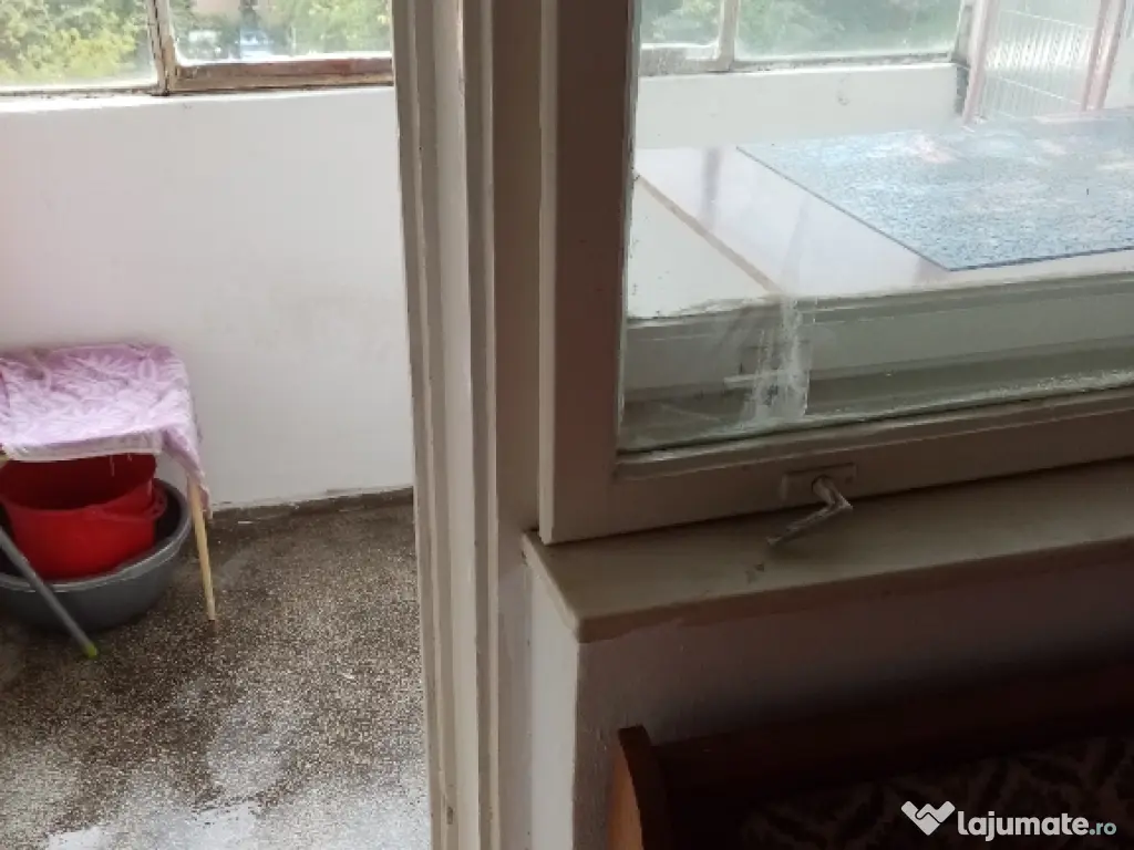 inchiriez garsoniera