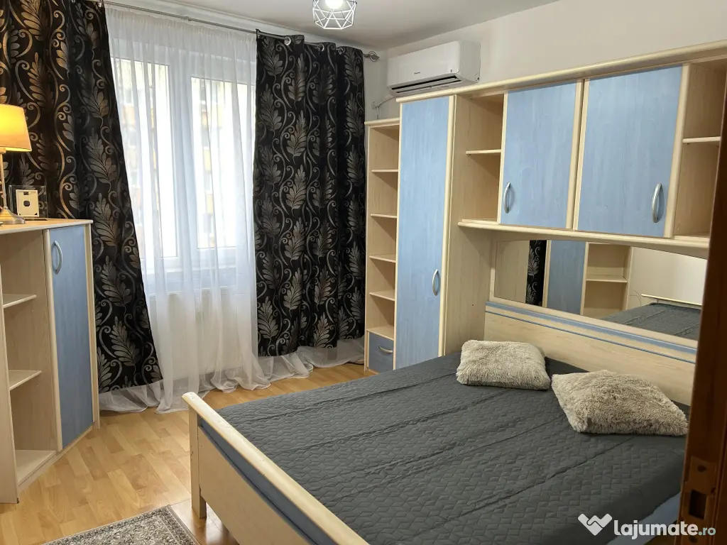 Închiriez apartament cu două camere zona Auchan Titan 