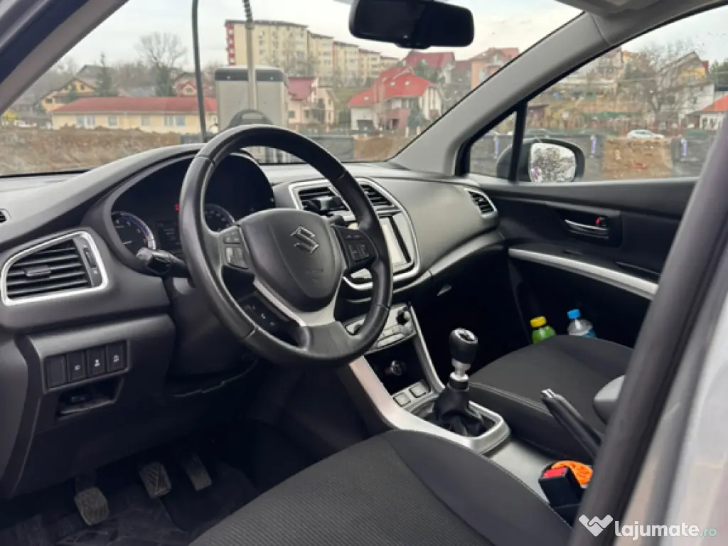 Suzuki SX4 S-CROSS