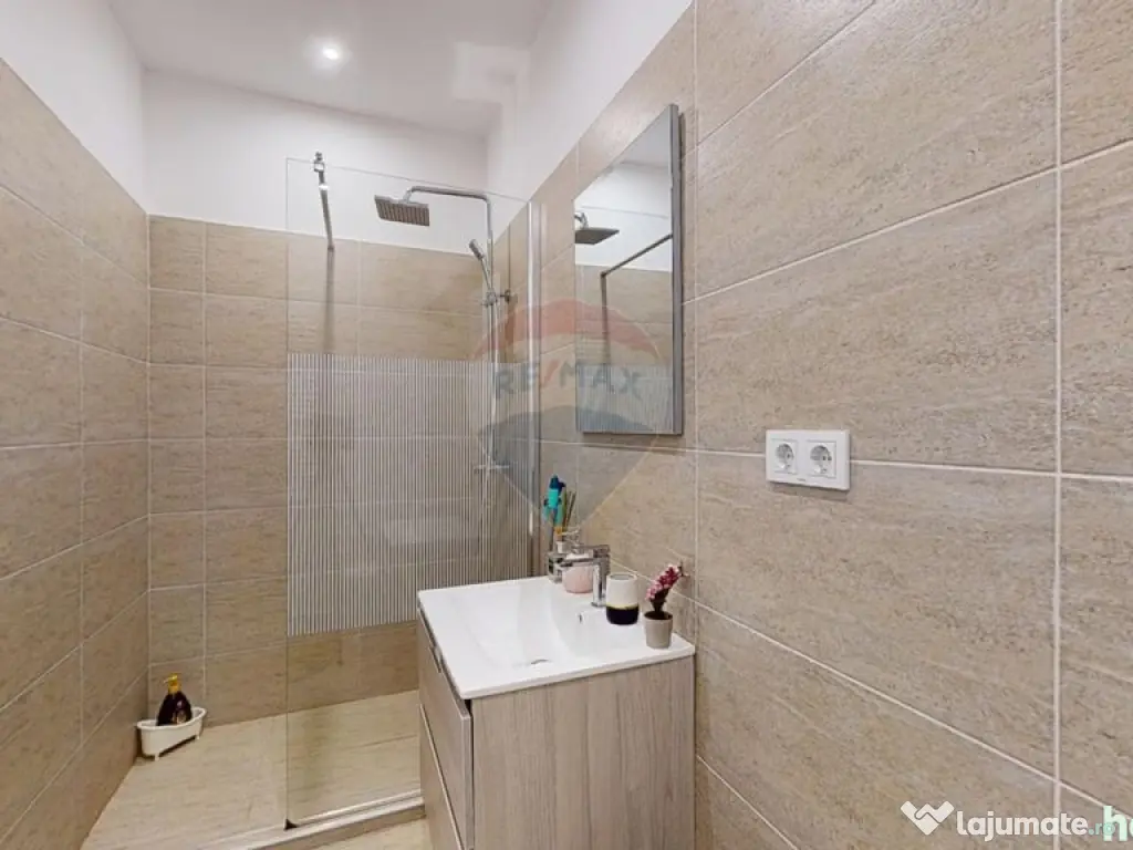 Garsoniera mobilata si utilata Centrul Istoric, Str Repub... 