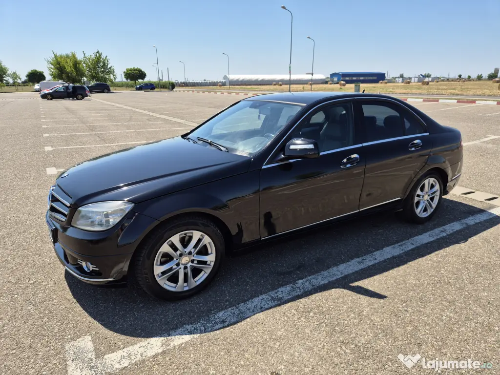 Mercedes C220 170 CP Automat
