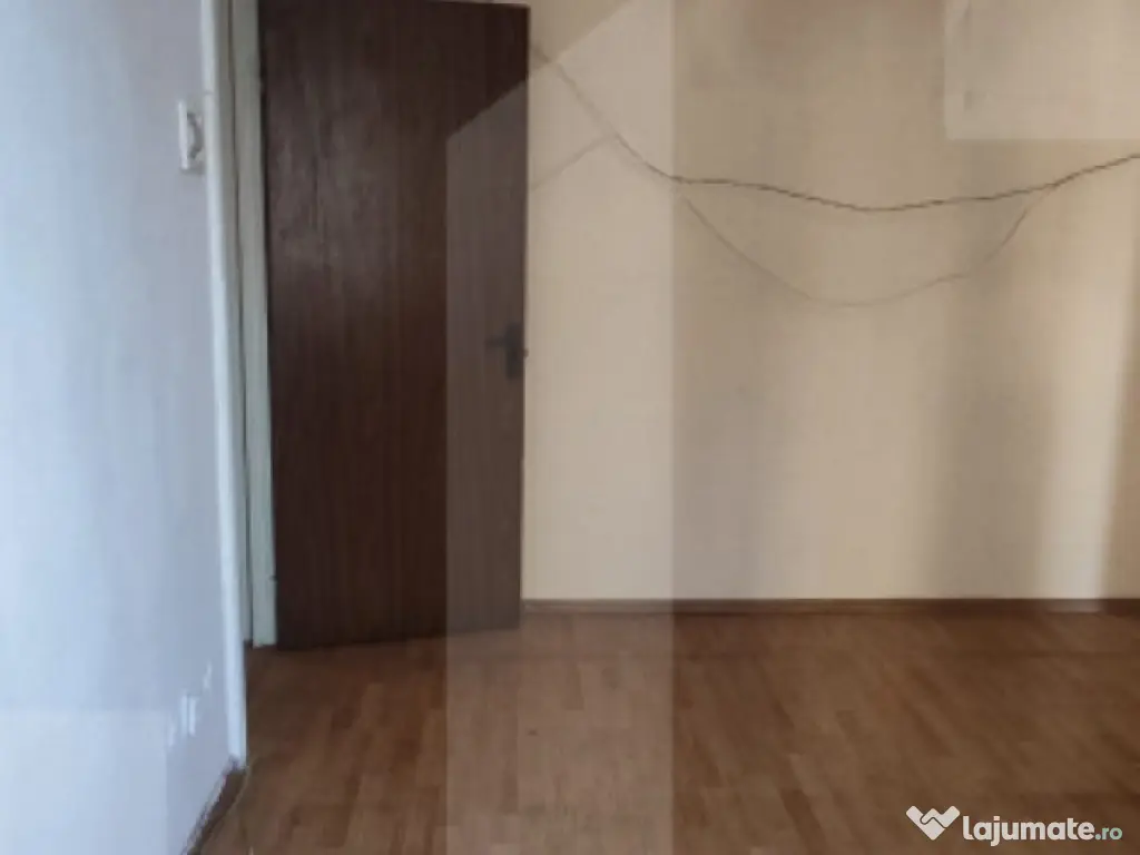 Apartament 3 camere - Giurgiului 