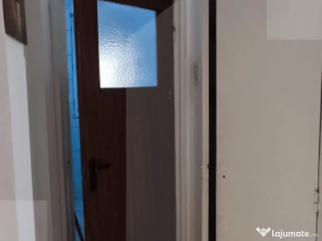 Apartament 3 camere - Giurgiului 