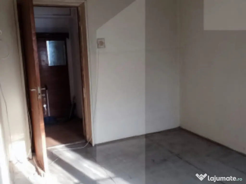 Apartament 3 camere - Giurgiului 