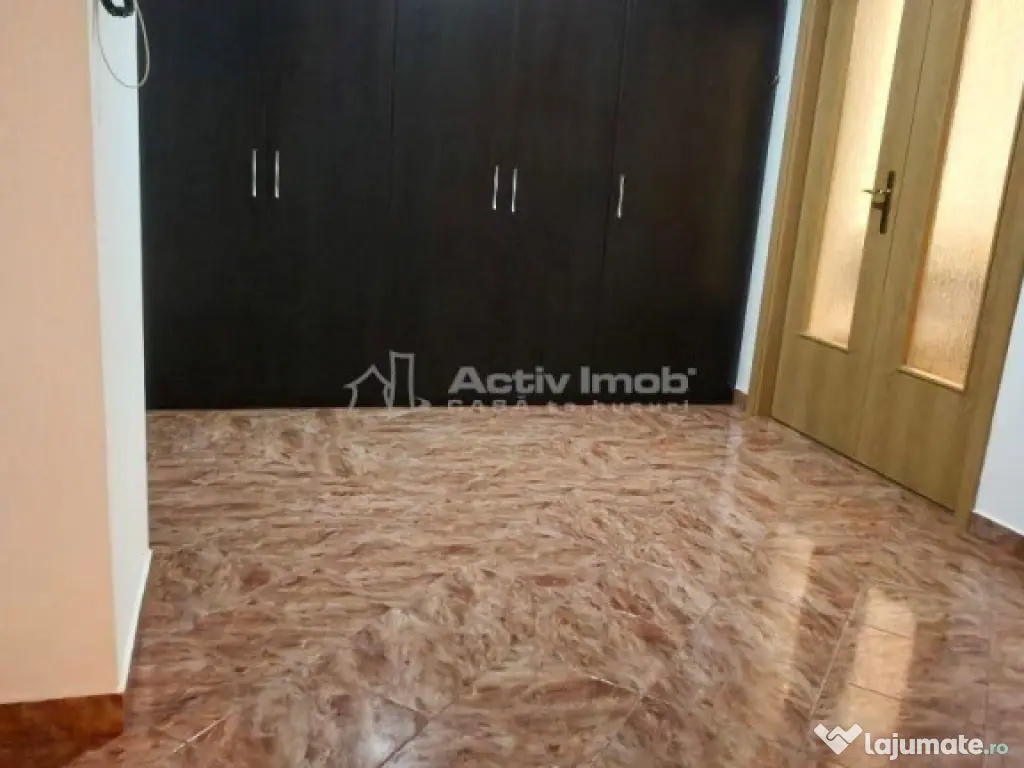 2 camere decomandat - Nerva Traian