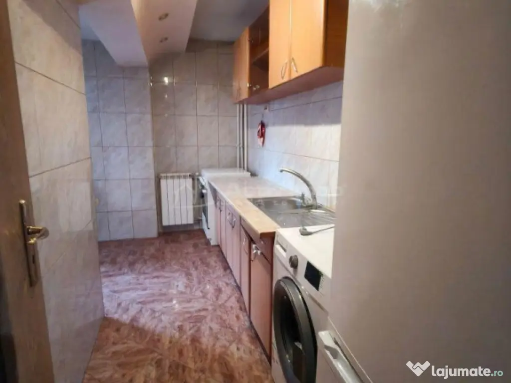 2 camere decomandat - Nerva Traian