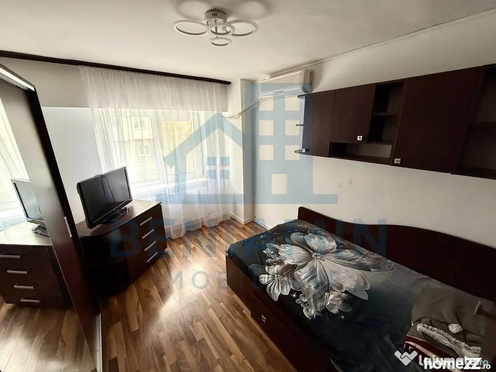 3 decomandate - 2 bai - etaj 1 - centrala proprie - McDon... 