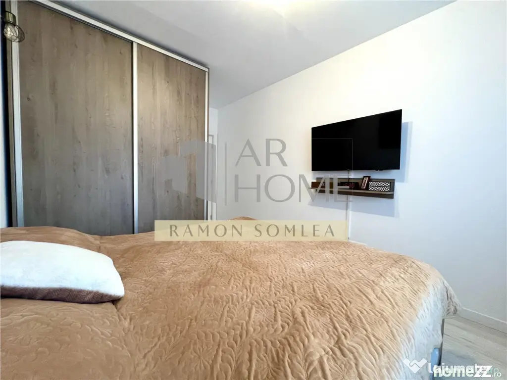 Apartament 3 camere, de lux, parcare privata, zona Vest, Plo