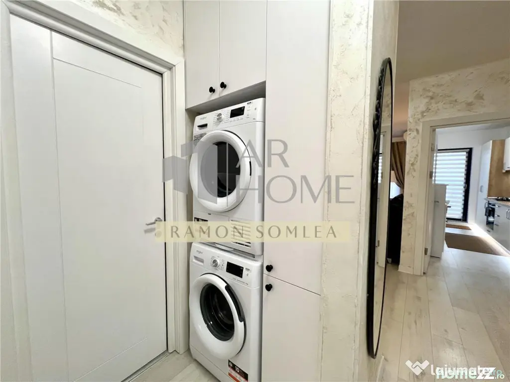 Apartament 3 camere, de lux, parcare privata, zona Vest, Plo