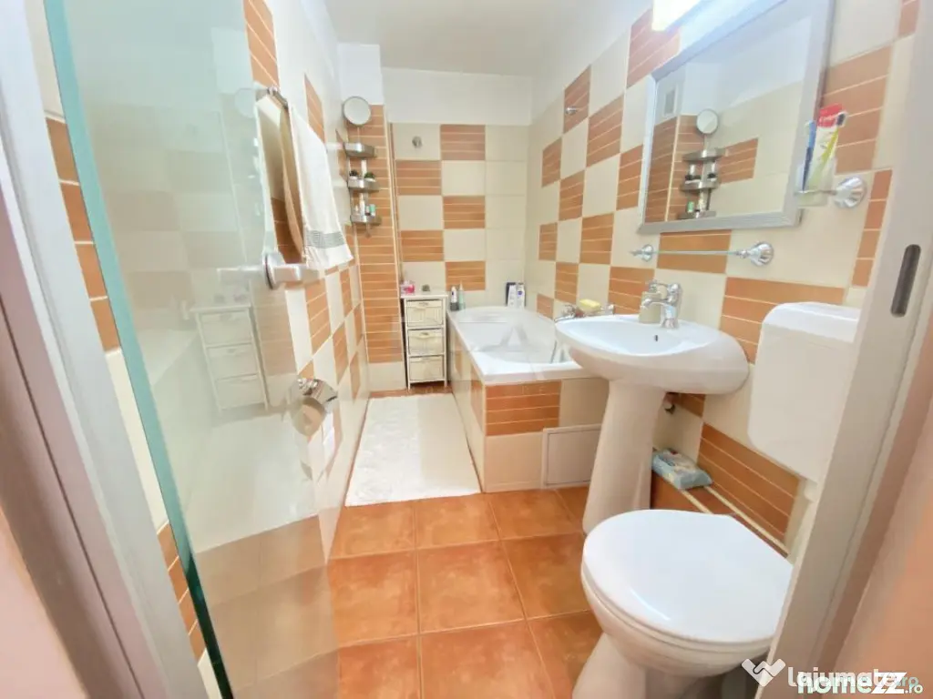 3 Camere- Hol Tip H- Parcul Sebastian 