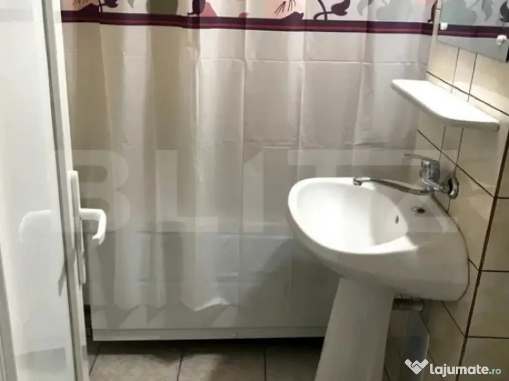 Garsonieră modernă, prima închiriere după renovare, Grig 