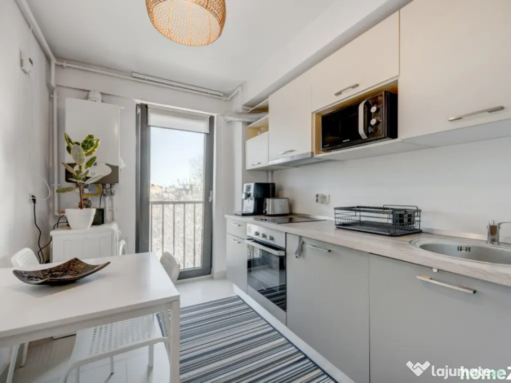 Apartament decomandat de 2 camere, bloc 2017, Dr. Iacob Feli 