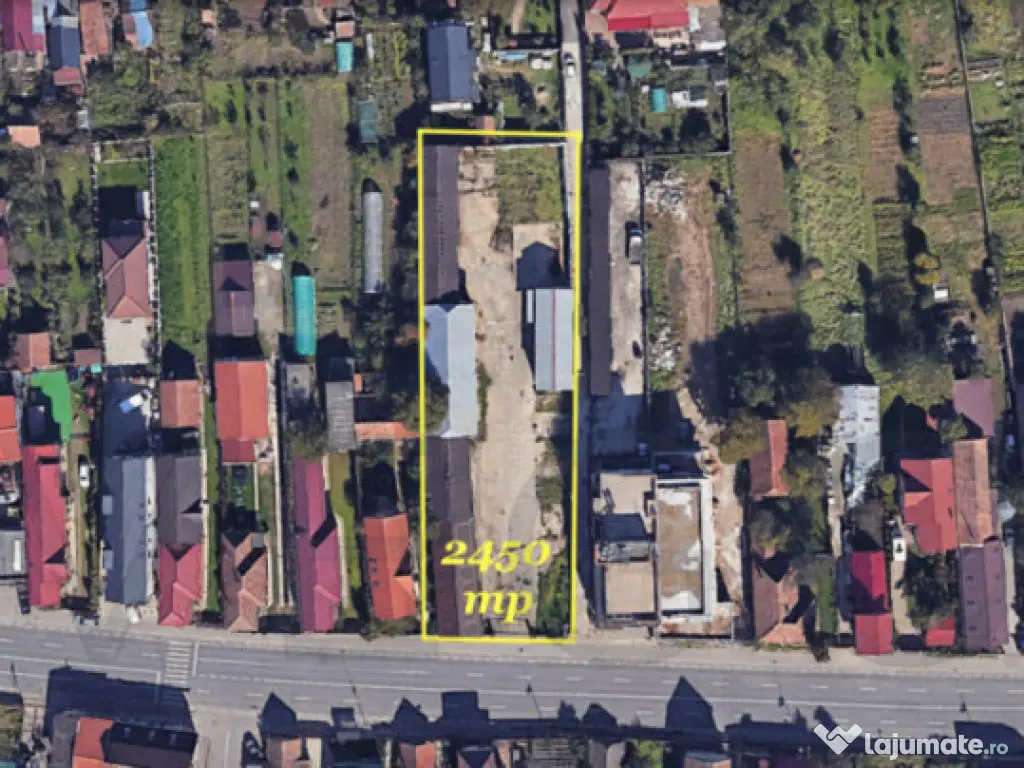Teren 2450 mp + 3 hale / depozite in Florești 