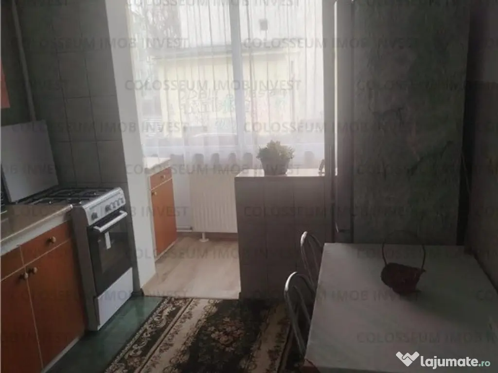 COLOSSEUM: Garsoniera decomandata mobilata utilata Astra Orizont 