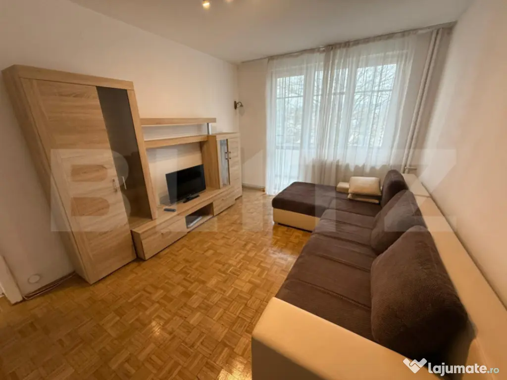 Apartament 3 camere, 60 mp, decomandat, zona strazii Eremia