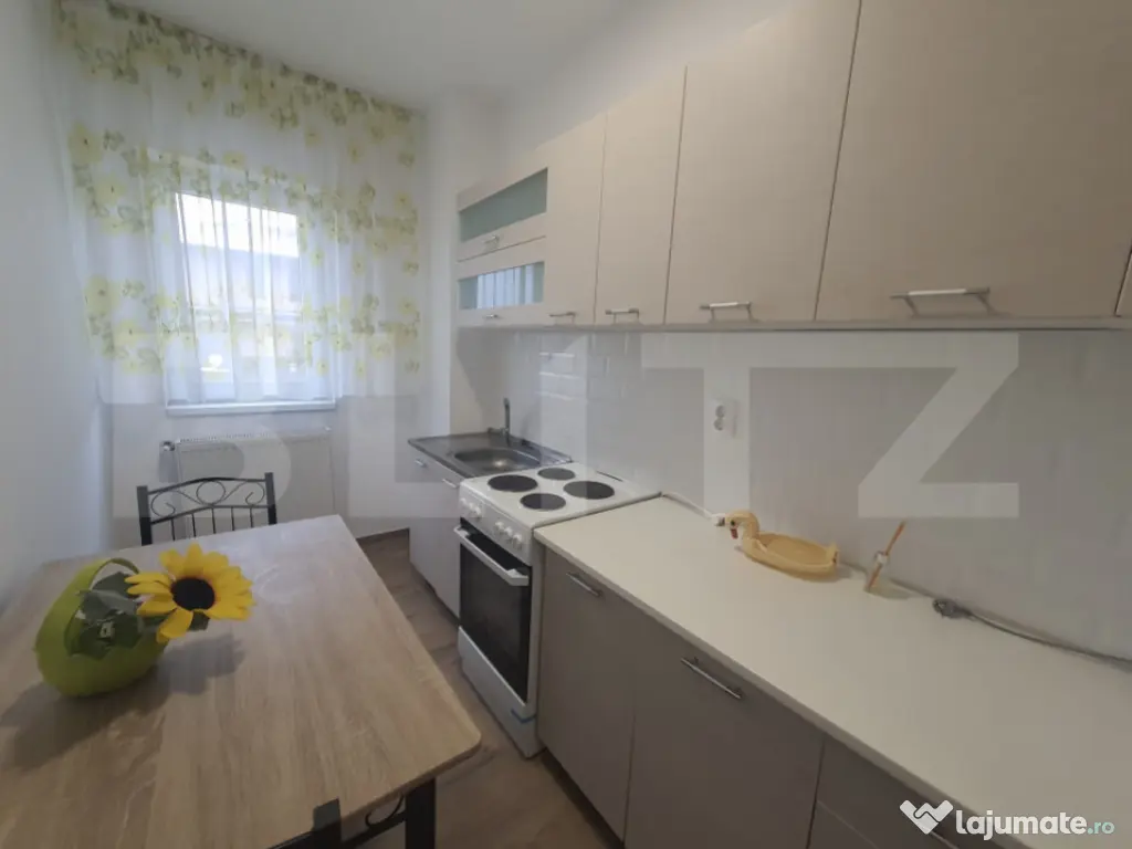 Apartament 2 camere decomandate , 57 mp, parcare, zona Buna 