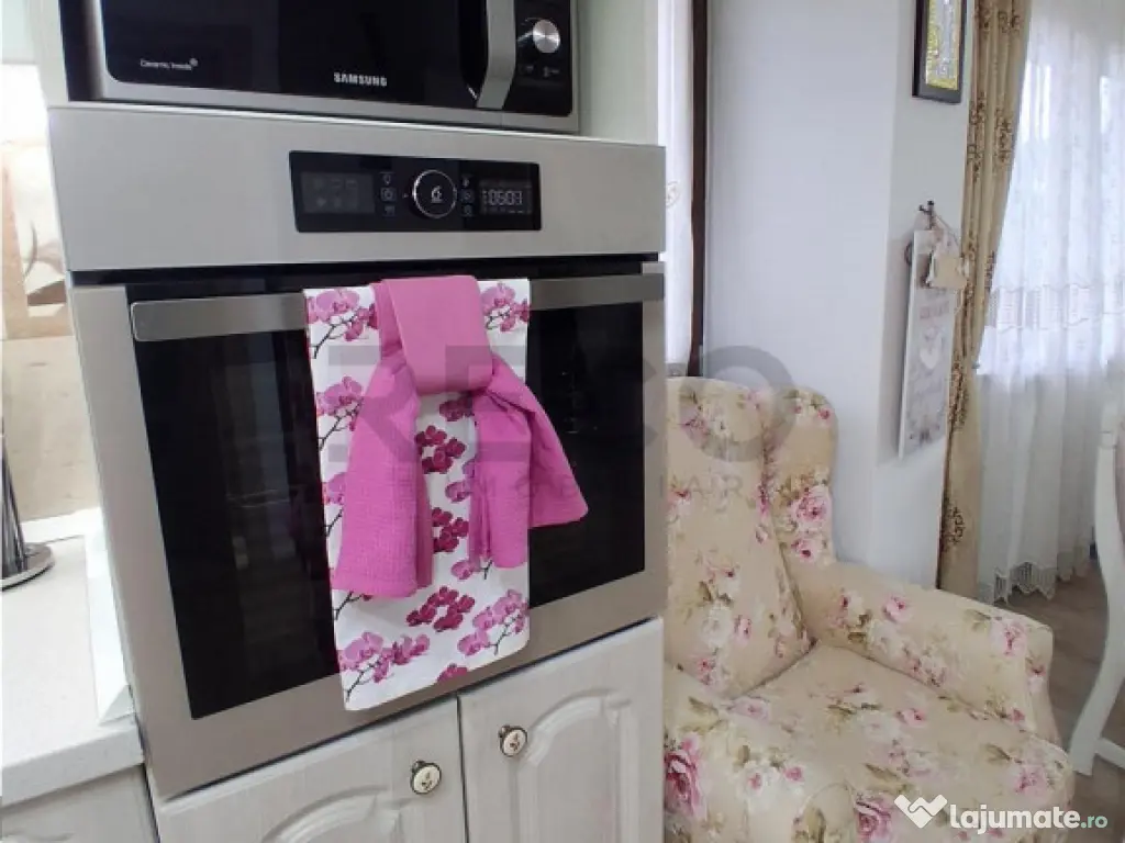 RECO Vila cu 6 camere garaj teren generos- zona Baile Fe 