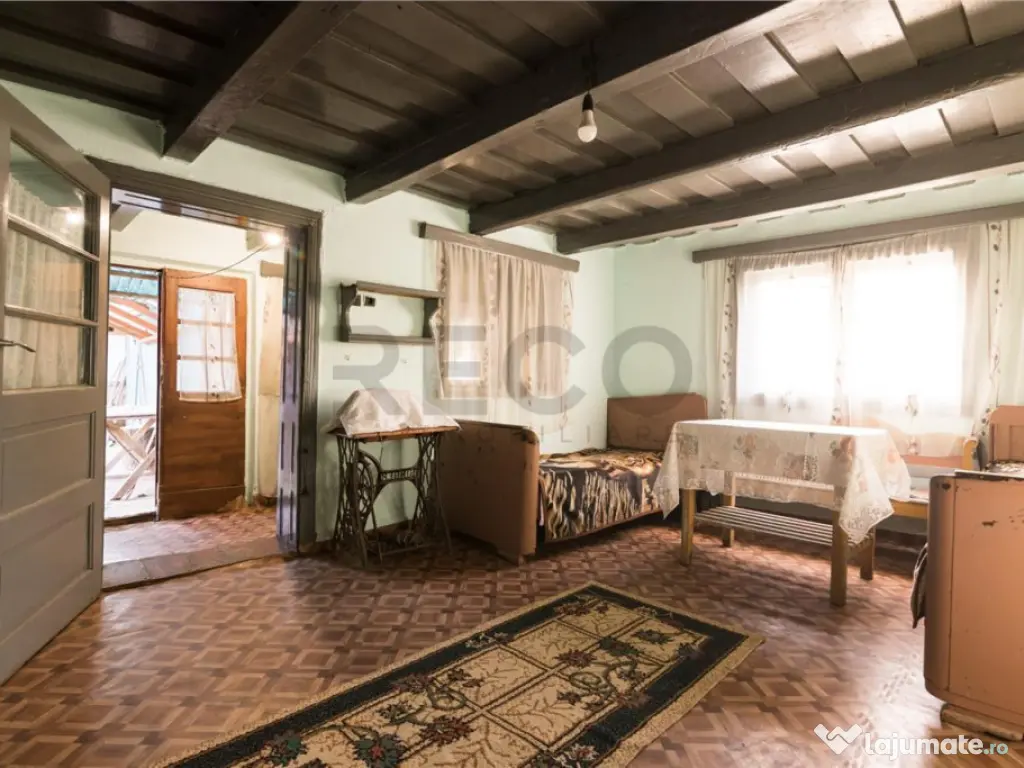 RECO Casa in Sarbi la 27km de Oradea cu dublu front stradal 