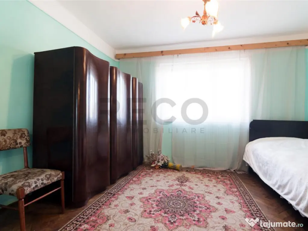 RECO Casa in Sarbi la 27km de Oradea cu dublu front stradal 