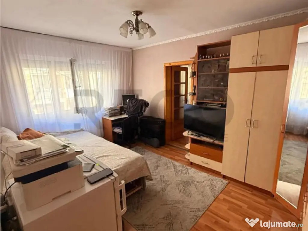 Apartament 2 camere, etaj 1 din 4, complet mobilat si utilat 