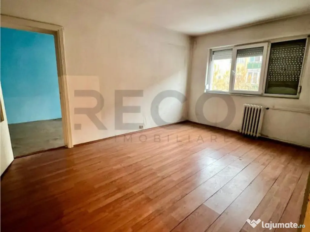 RECO Apartament 3 camere cu potential, etaj 2, Calea Aradulu 