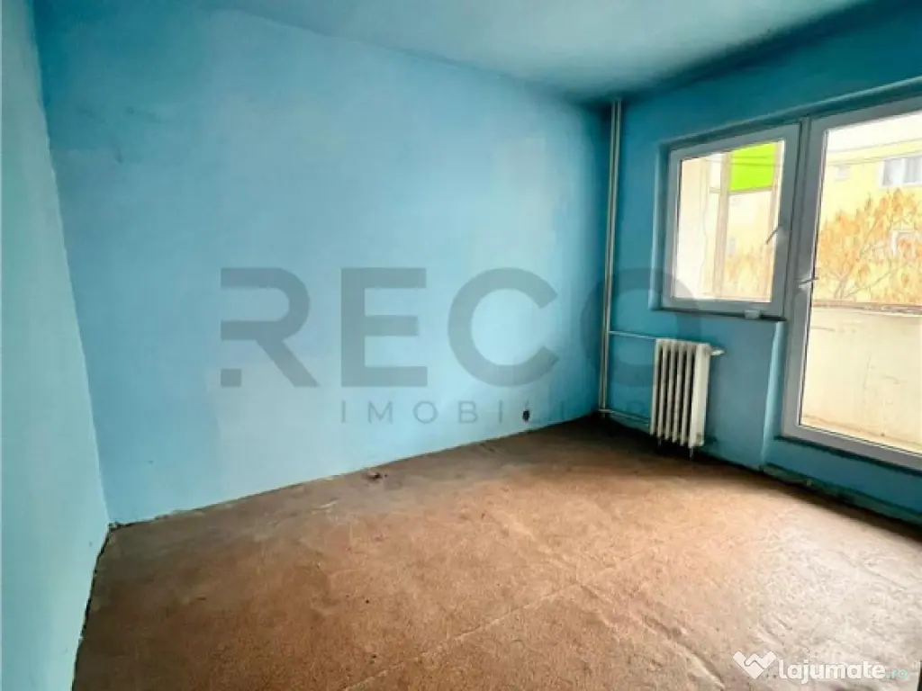 RECO Apartament 3 camere cu potential, etaj 2, Calea Aradulu 