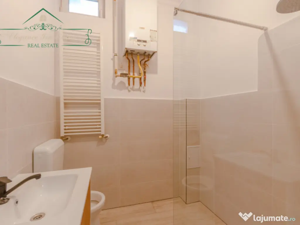 Apartament cu 2 camere la curte comuna si centrala proprie , 