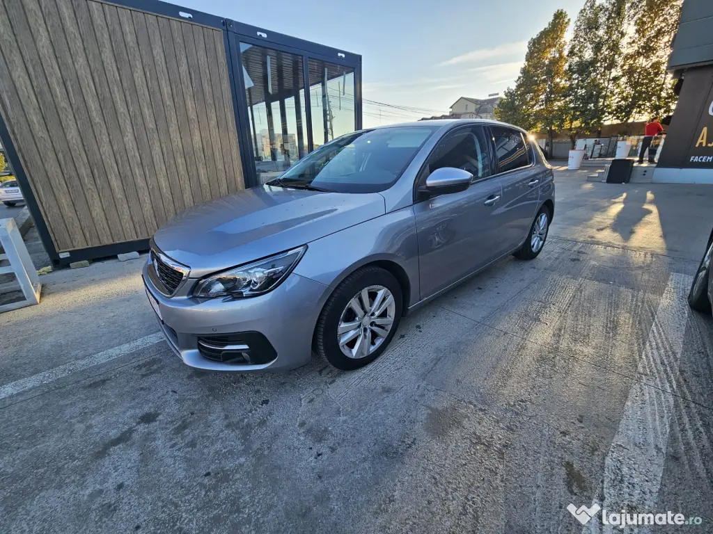 Peugeot 308 facelift 