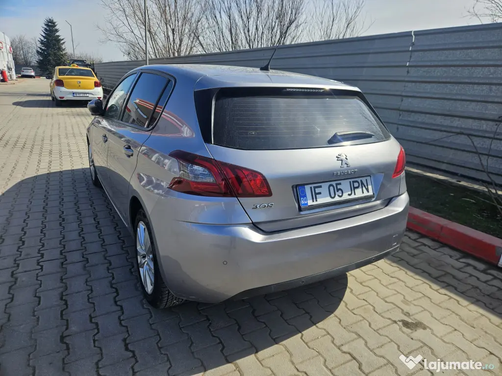 Peugeot 308 facelift 